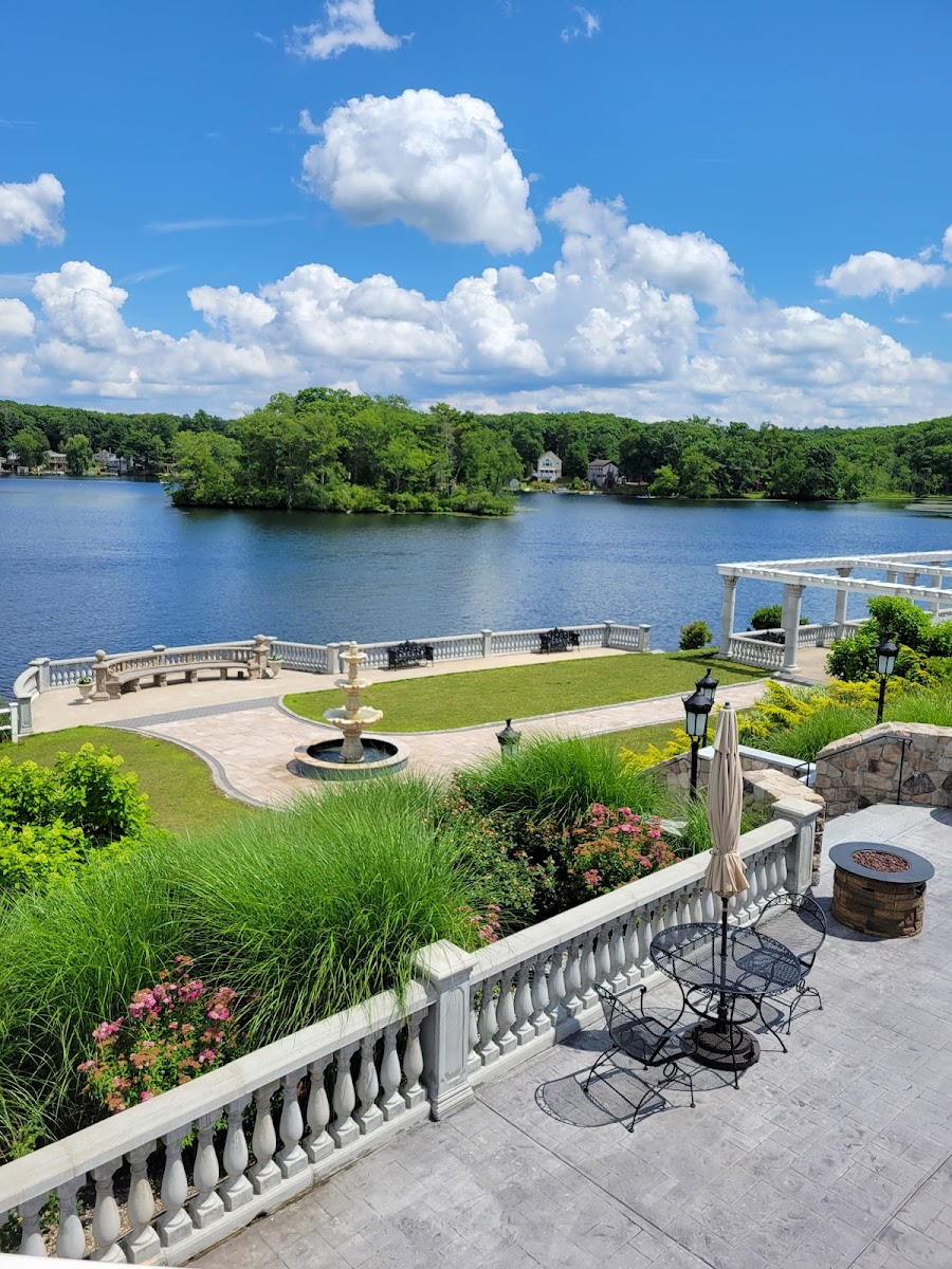Grand View - wedding venue in Mendon, MA