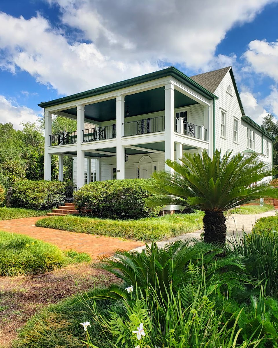 Harry P Leu Gardens - wedding venue in Orlando, FL