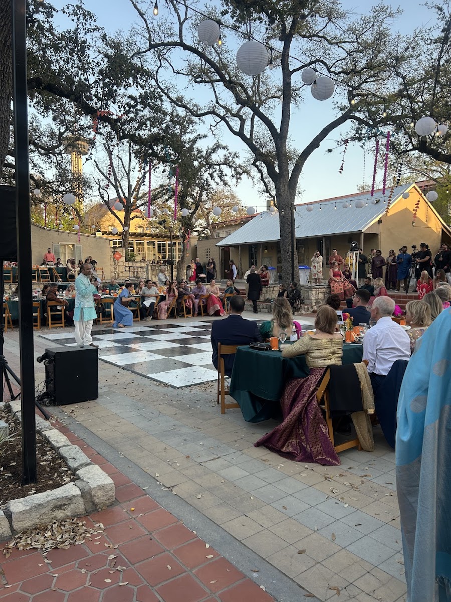Juarez Plaza - wedding venue in San Antonio, TX