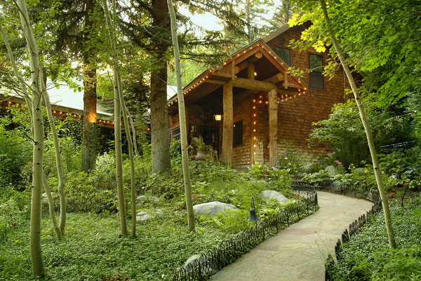 Log Haven - wedding venue in Salt Lake City, UT
