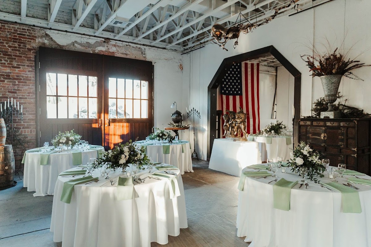 Red Door No. 5 - wedding venue in Tampa, FL